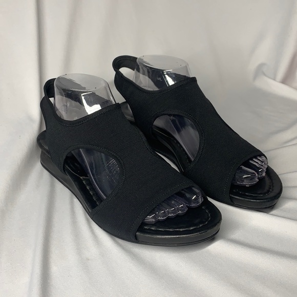 🔥1/2 of Summer Sale!🔥 STUART WEITZMAN Giver Demi Stretch Sandals - Picture 1 of 8